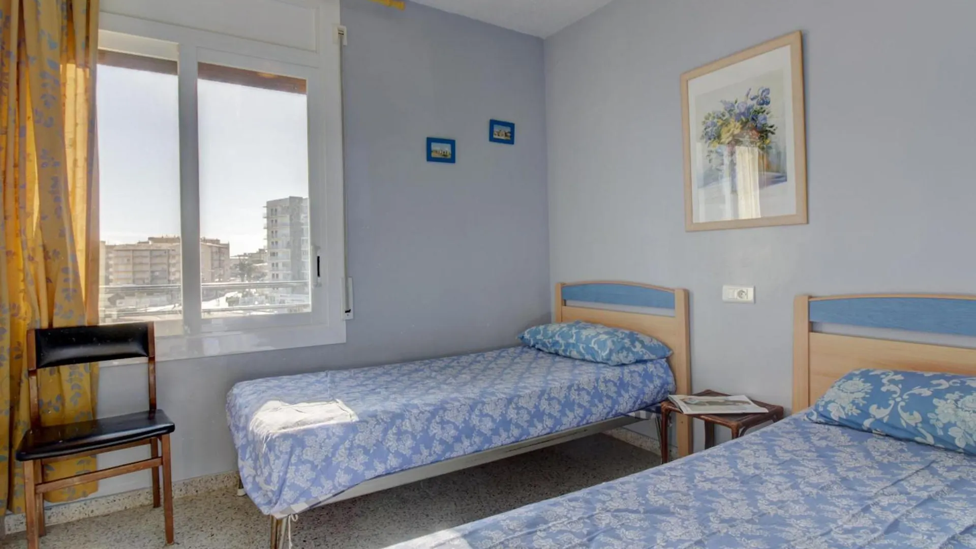 3170 Hort De Mar E 341, Vista Inmejorable, En 1ª Linea De Mar Y Frente A La Playa Mas Espaciosa De Roses. Edificio Tranquilo. A.A. Parking. - Es-258-4 Apartment