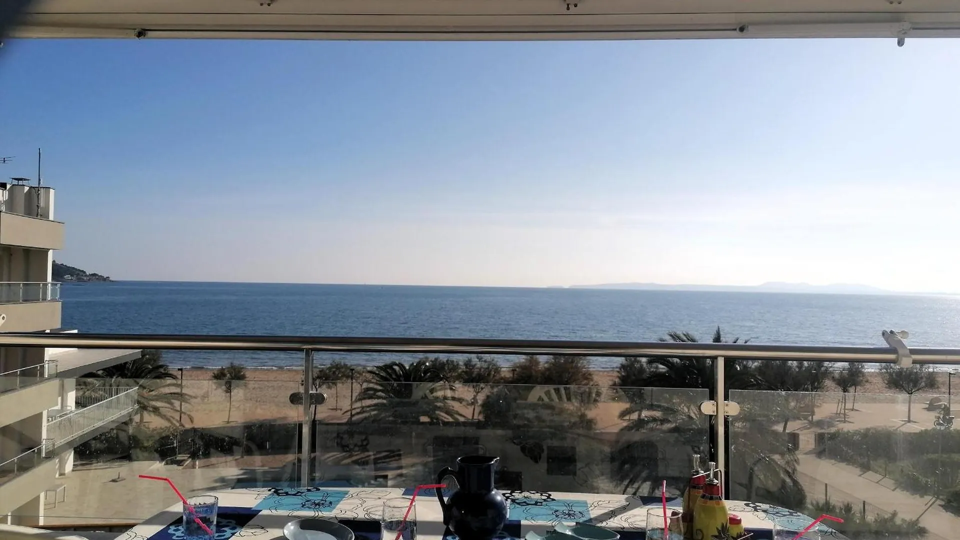 3170 Hort De Mar E 341, Vista Inmejorable, En 1ª Linea De Mar Y Frente A La Playa Mas Espaciosa De Roses. Edificio Tranquilo. A.A. Parking. - Es-258-4 Spain