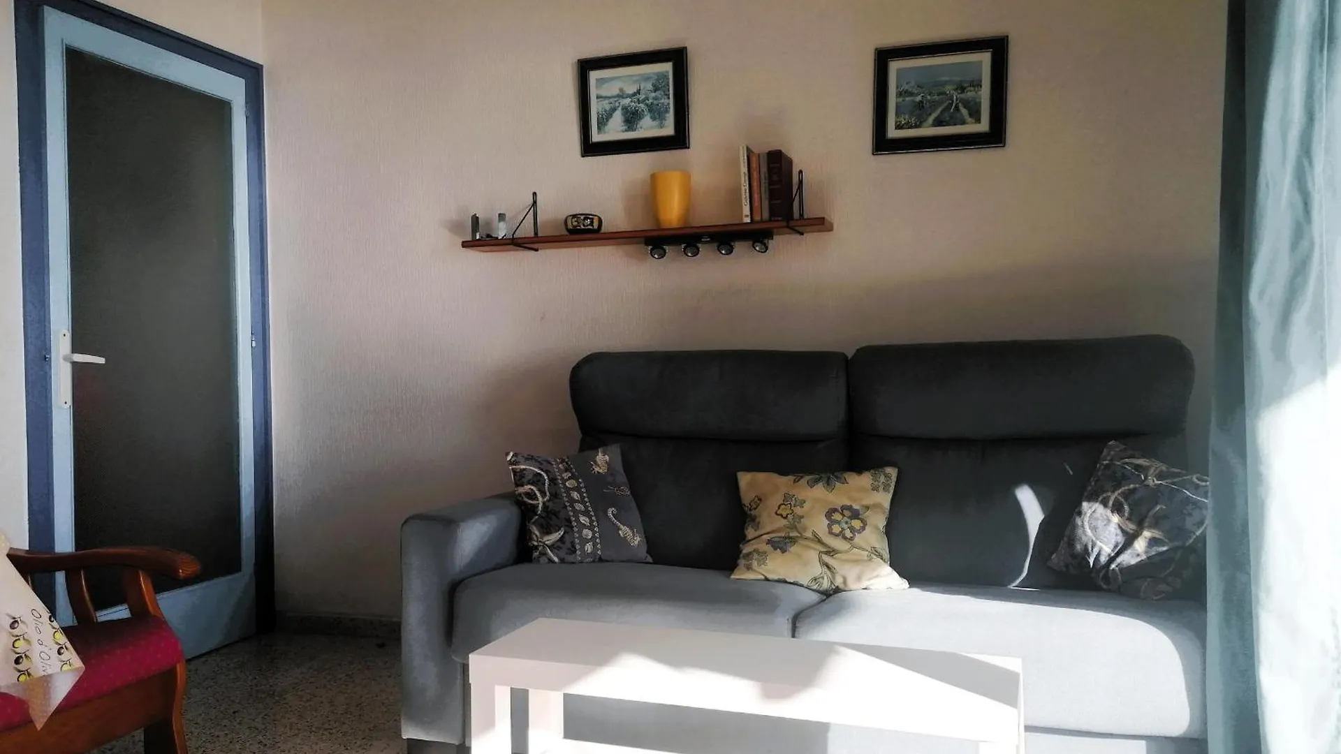 Apartment 3170 Hort De Mar E 341, Vista Inmejorable, En 1ª Linea De Mar Y Frente A La Playa Mas Espaciosa De Roses. Edificio Tranquilo. A.A. Parking. - Es-258-4 Spain